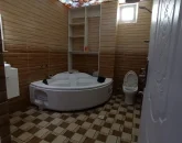 دوش و وان حمام و سرویس بهداشتی فرنگی ویلا در کتالم 4464485