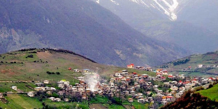 طبیعت زیبا و بکر روستای ایزکی در رامسر 13413543547